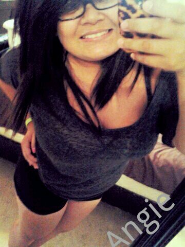 Cheerios121212's profile picture. 