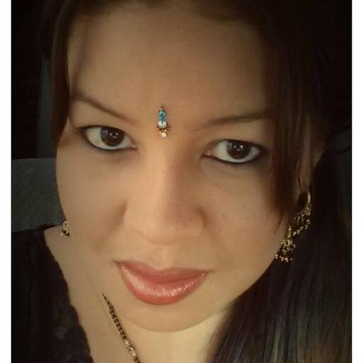 English teacher, translator, mom of two beautiful angels, music lover and yoga fan