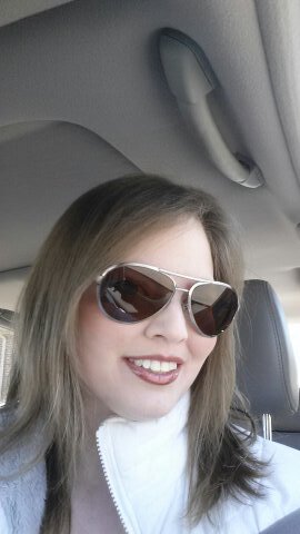 AutumnRead34's profile picture. 