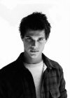 i am the real taylor lautner and i love ym fans