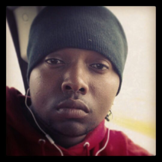 HOT_BOI12's profile picture. 