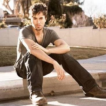 ♥ Smart ♥ 
♥Nice ♥
♥ Loving ♥
♥ Caring ♥
♥ Dashing ♥
♥ Adorable ♥
♥ Marvelous ♥ͭͪͤͤͫͦ