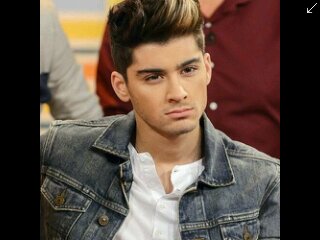 @zouisobrosey she follows back just ask xx