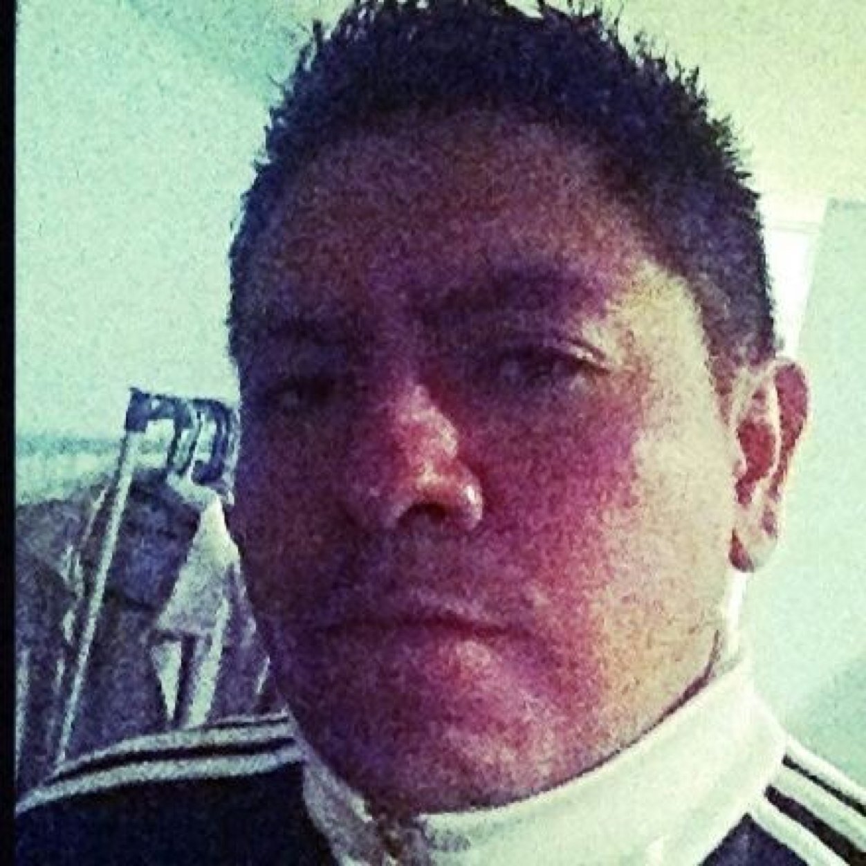 Volver a comenzar por idiota y creer que el amor existe. si aja!