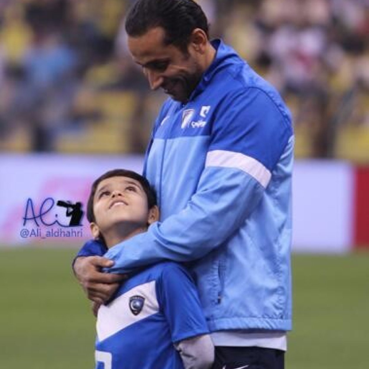 الهلال.