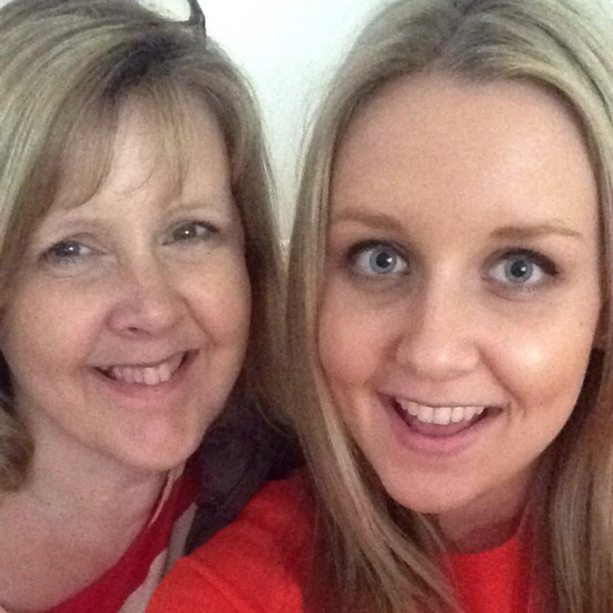 ChristinaAEarl's profile picture. 