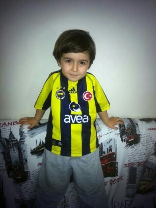 Fenerbahçemle ilgili herşeyi takip ediyorum...