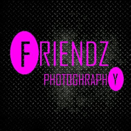 Friendzphoto's profile picture. Come on letz create new diemensions using colours....