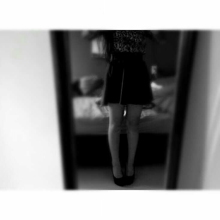 13 y/o ▲ markland college 7B ▼ follow me on isnta: _oumiex ▶♡▶love my friends ◀