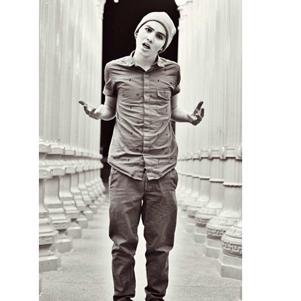 hi guys. im just really in love with O2L. and ok bye