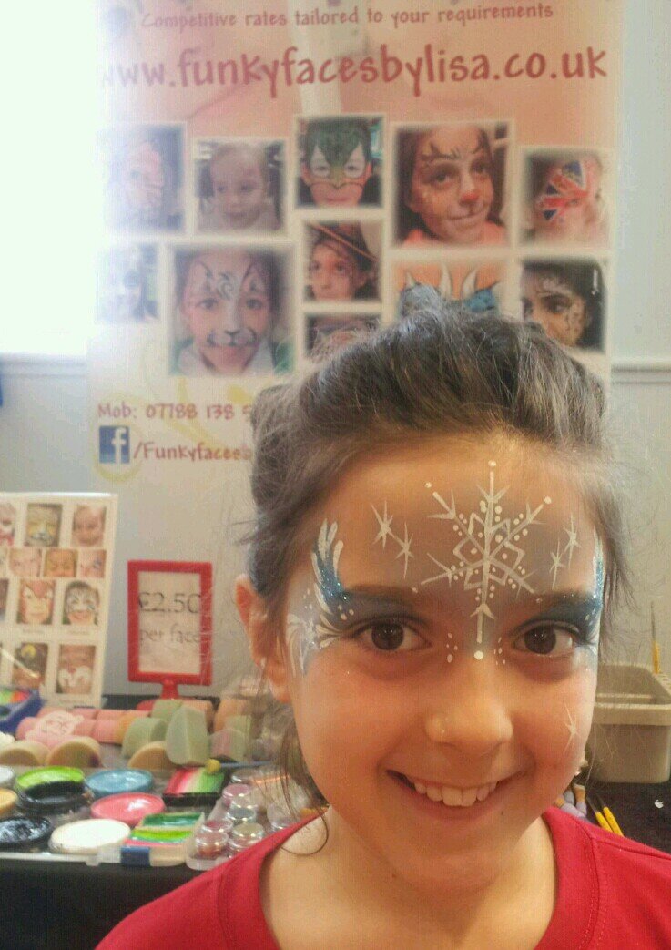 LisaFunkyFaces's profile picture. creative face painter for any event