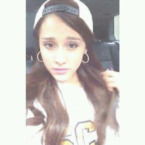 ♥ Mainstreet♥ Ariana grande♥