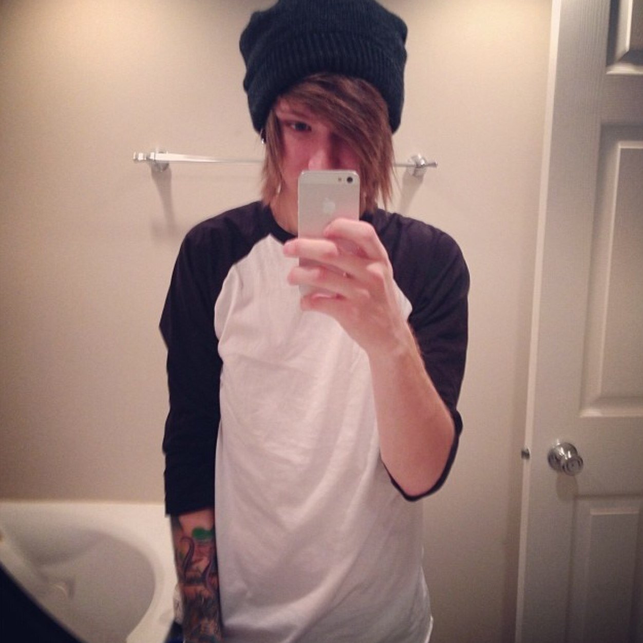 psychopcth's profile picture. i'm in a band, blow me