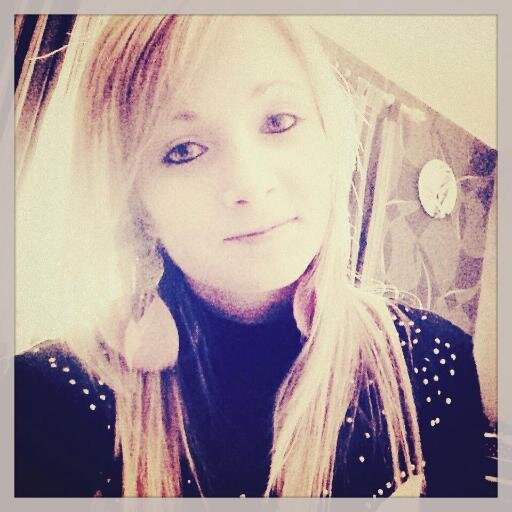 Snap: ophelaayy - Instagram: OPHELI34 Yesterday is History, Today is a Gift, Tomorrow is Mystery...