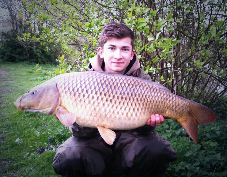 Junior Fox International Angler