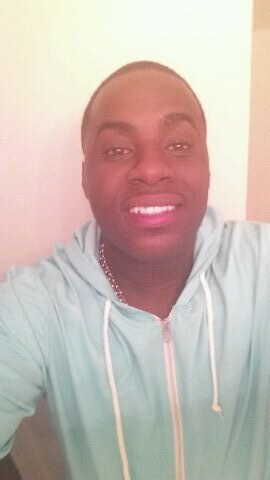 you just followed a nigga who all bout getting them CHECKS, cutting them CHECKS, then waiting on the 1 & 15 for yo hoe to get her CHECK