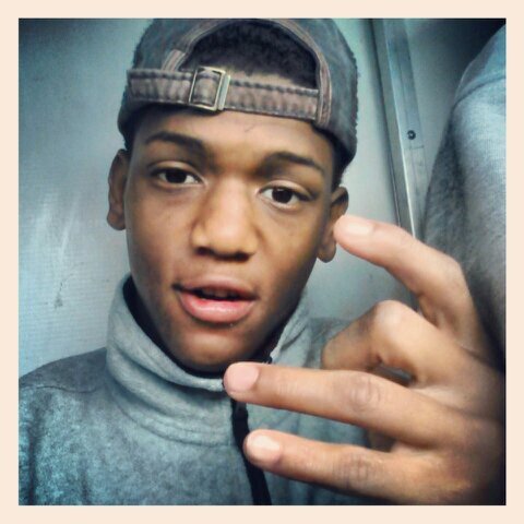 100s, WHB , fuck yo hood MINES BETTER !