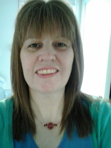 Making ViDEO Easy with Julie Neilson Media. Loving small businesses, Reiki and my family!