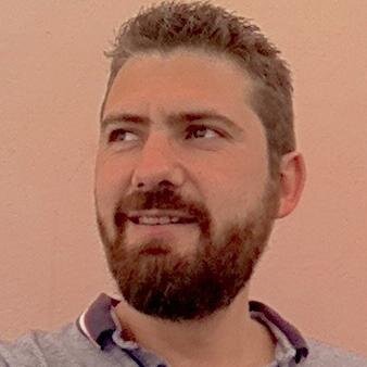 Leonés, escritor, periodista en https://t.co/zzMBviUASm y más. Opino en Ser Radio León.
Y ya solo publico e interacciono en 👉🏼 @junta-letras.bsky.social