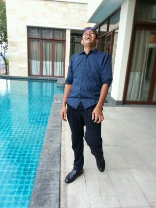 SRasdy's profile picture. Ig: syedrasdy