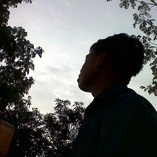 Hidup gua dipenuhi dengan kesepian