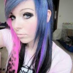im emo bi yup thts me in pic im 16 and single byeee