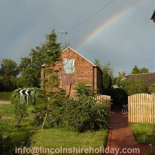 The Stables is a 2 bedroomed holiday cottage located between the beaches of Sutton-on-Sea and the Lincolnshire Wolds.