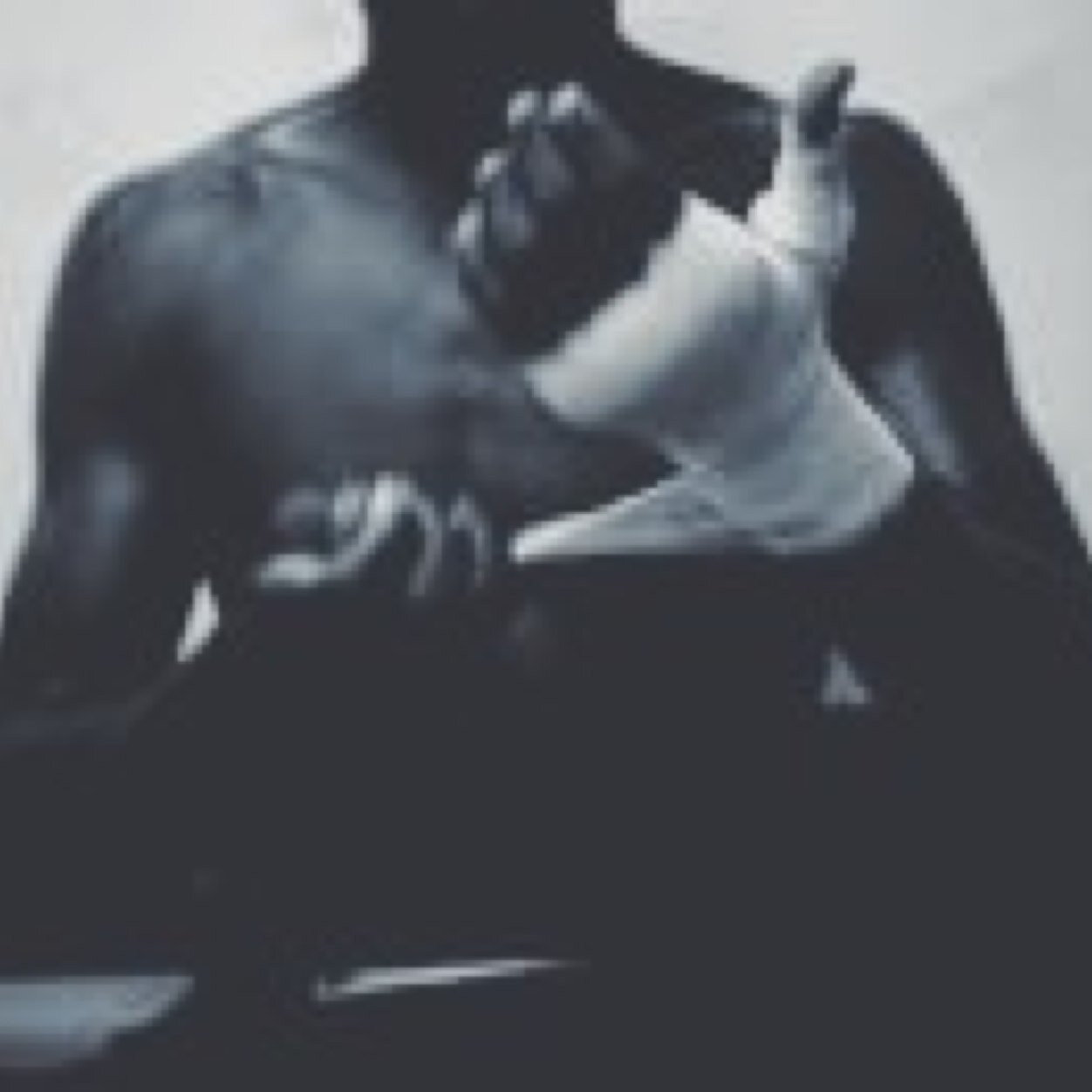 TweetsBoxing's profile picture. Looking out for loyal boxing fans, whilst helping up and coming Proffessional boxers gain the recognition they deserve.