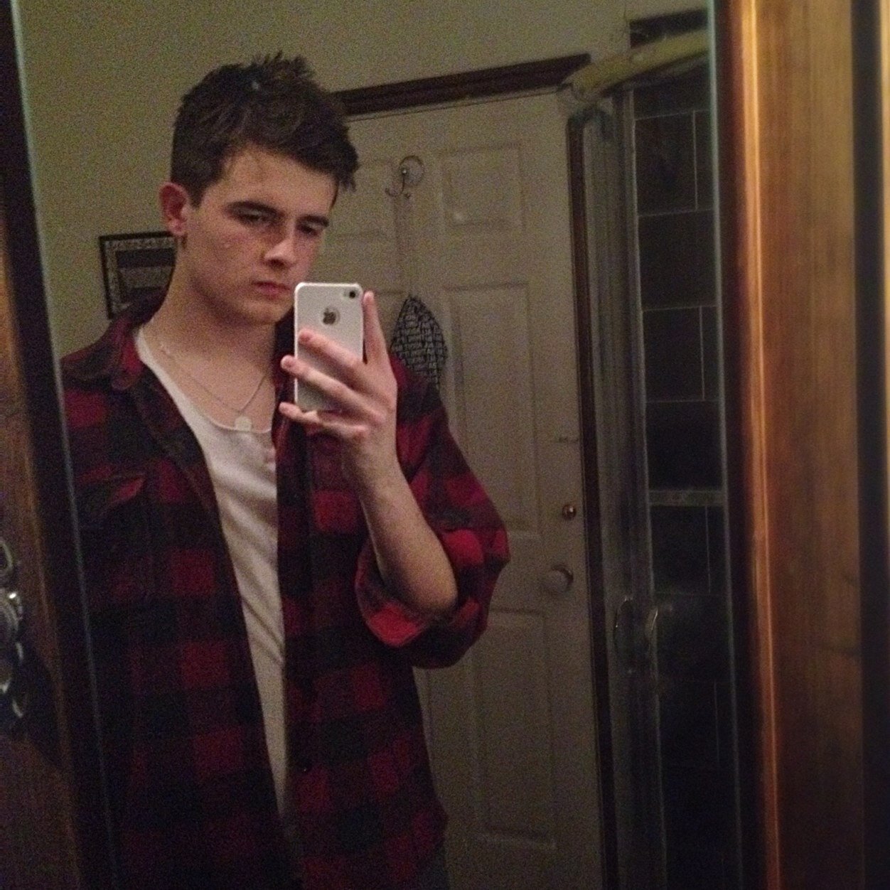 Insta - DeanWood_