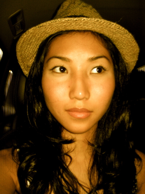 sabrinaasano's profile picture. Ideas, Places, Technology, Blooming most recklessly.