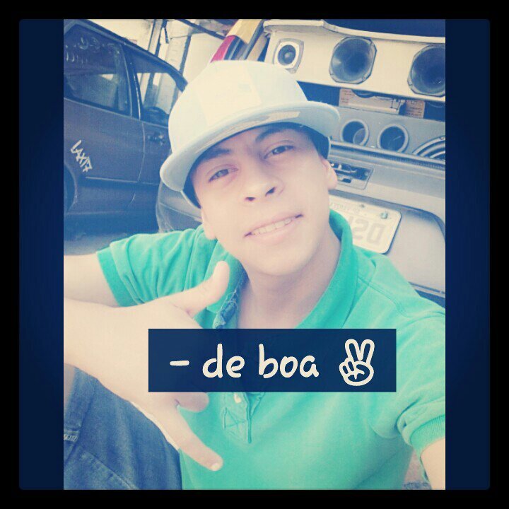 ' Boom meesmo é quaando tudo aconttecee poor acaaso , sem daata , neem horaariio , apenaas coincidenciias ou entaao desttinoo ..