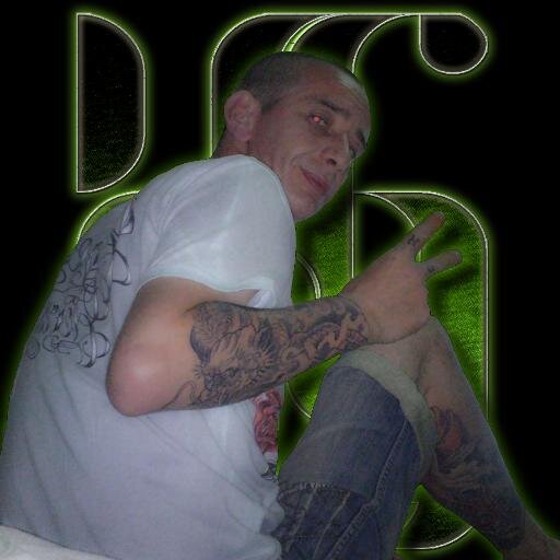 freedesign94's profile picture. Graphiste en Freelance