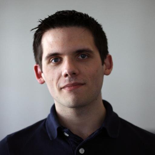 Passionné de technologies. 
Actuellement Ingénieur IT à @plussimple_fr.