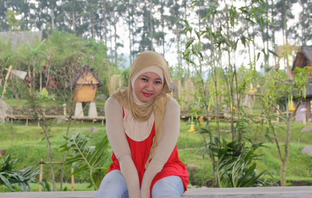 karyawati perusahaan otomotif swasta nasional, balerina, dancer, koreografer, hijabers