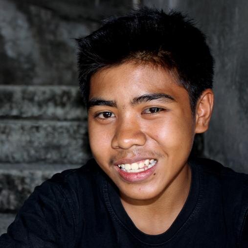 Follow Me Yah.
I FollBack Dech.,