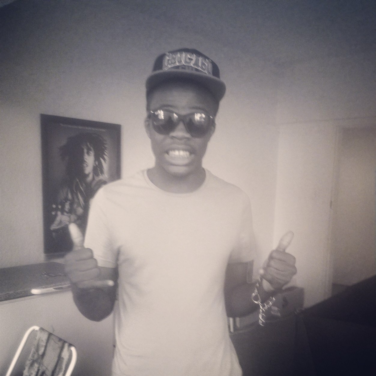 LilsmartH's profile picture. Love eating .. Crazy ,agressive rollerblader,love shopping and party .. Be goooood!. Follow back .. Hurt my family and friends and i will crush you !! Selfmade.