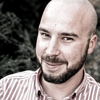 laserboehm's profile picture. Software developer, cyclist, technology fanatic and lasagne architect.