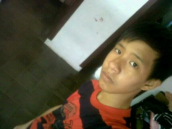 dhennyandrianto's profile picture. new twitter @G_oogl3