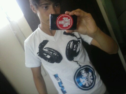 Fuckerss_'s profile picture. Music:  Electronic forever, progressive house, HardStyle, Electro House, The Music It's My Life