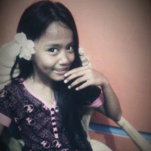 indahpe15832227's profile picture. My prayer today: ya' god forgive me if I often complain,
   biminglah me to always be thankful for the grace that
 you gave me. thank you very much 'allah' 3