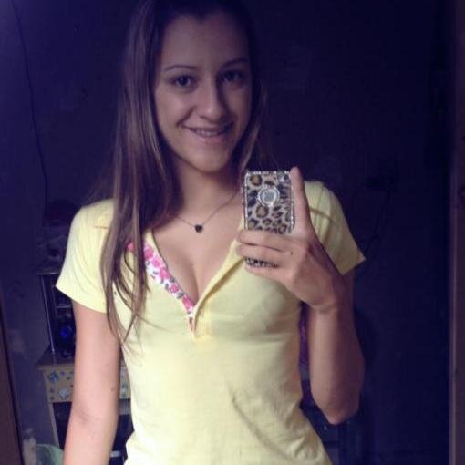 Ninguém nunca precisou de restos para ser feliz ;*