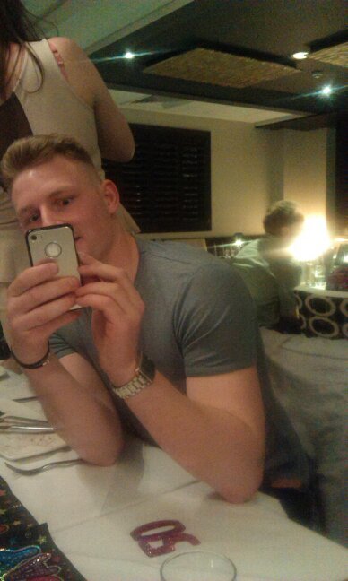 22 years young living the good life. poppadoms pizza lover