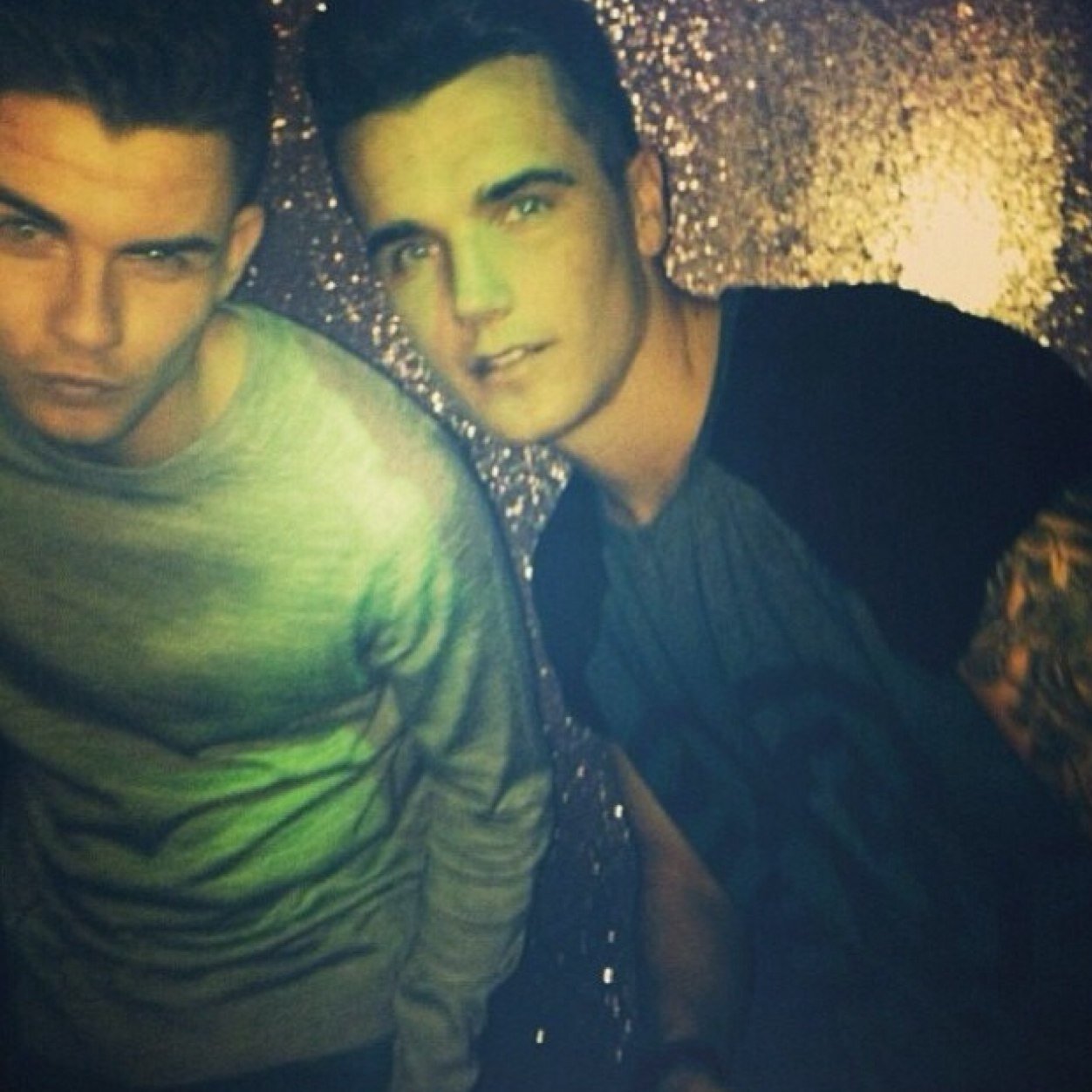 THIS IS A TEMP ACCOUNT UNTIL MY OTHER ONE IS UNSUSPENDED! Adam | 19 | single | Birmingham✌️