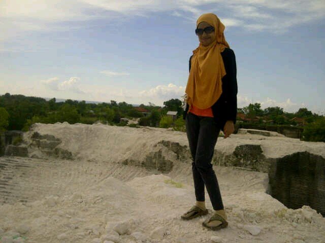 begin with hoping,trying,praying and end with smiling