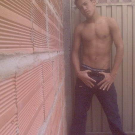 pitiboom's profile picture. 