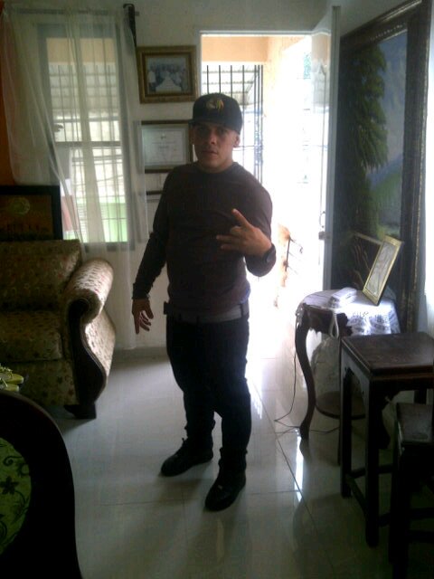 #LσνԑMԑδωαqq #FLOw YaNKee. @PING 22D9550C. @HUMILDE PERO @KOTIZzAoO ↘ ~'Sαηтιιαqσ Rєρ:Dσмιηι¢αηα;;Dσмιη¢αηα'