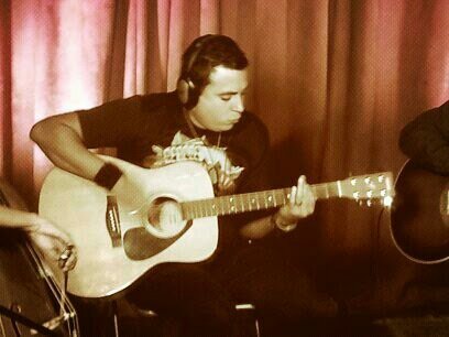 Soñador, Guitarrista amante de la buena musica