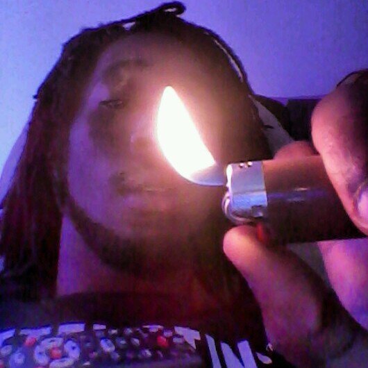 ™MFG follow me on IG @match_em_up  i smoke more den ya weedman.. google me fa sum (matchem up shawty) #free larry lymon #tiger #free lil 3 MIXTAPE ON DA WAY