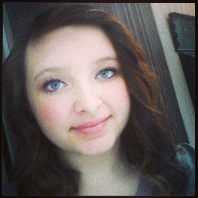 I like Singing. I play Violin. And I'm in the 9th grade. I'm 14 years old. And I love my dog Charlie with all my heart!
Follow me on Tumblr at:savannah-harmony