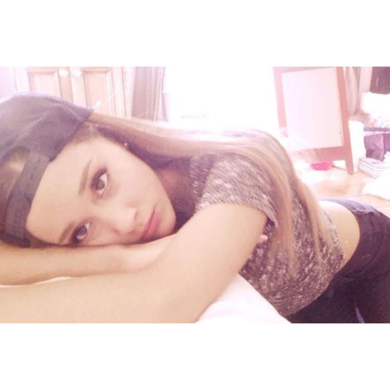 She's working on a new album for her loves @arianagrande